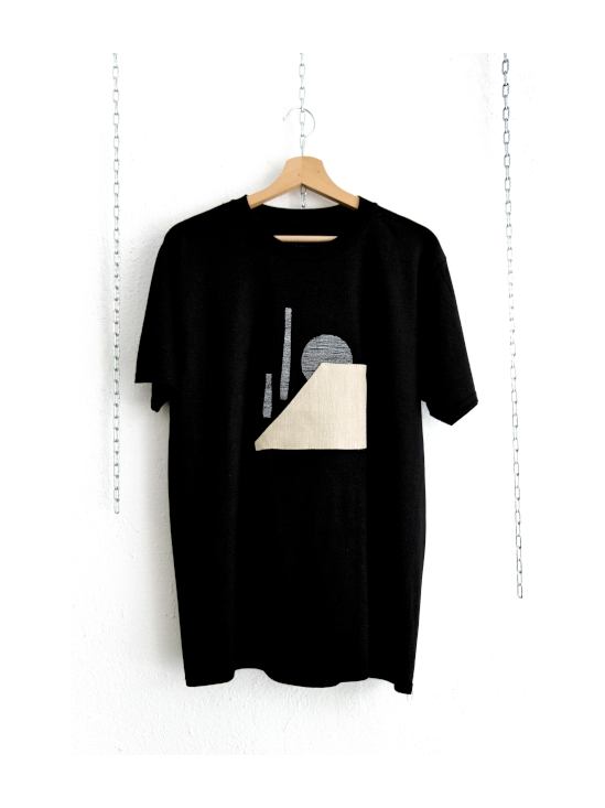 Camiseta mimaría hempworks CASTRO 02 de color negro en colaboración con el artista urbano SONEK Edición limitada